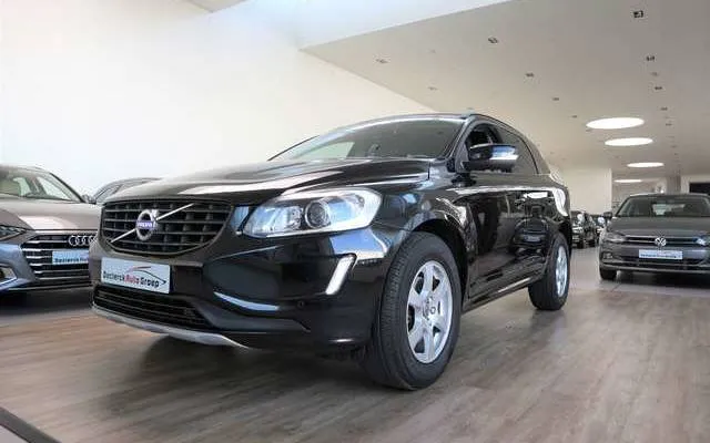 Volvo XC60 D3 150PK 6V*MOMENTUM*VELE OPTIES*TOPWAGEN & PRIJS Image 2